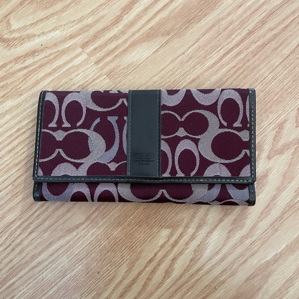 COACH Trifold Wallet
